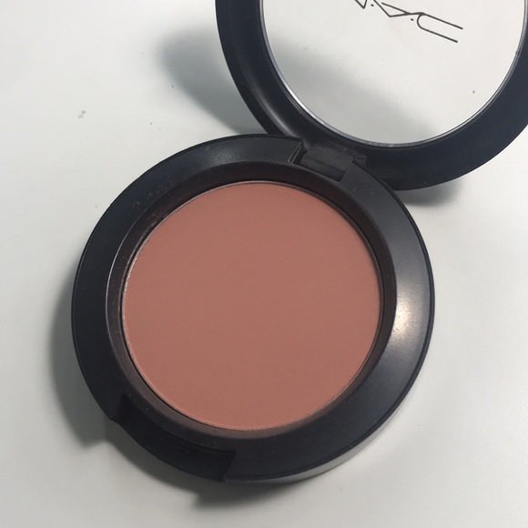 MAC Cosmetics powder blush - Picture 6 of 7